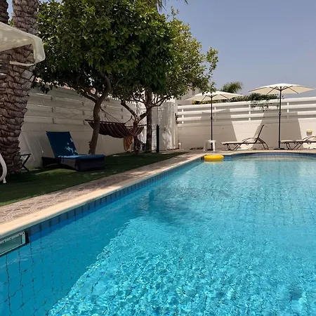 Andy-350 M From The Villa