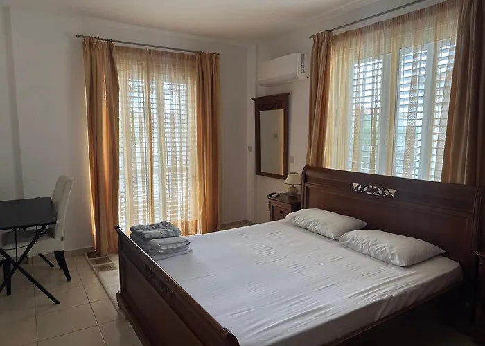 Andy-350 M From The Vila *