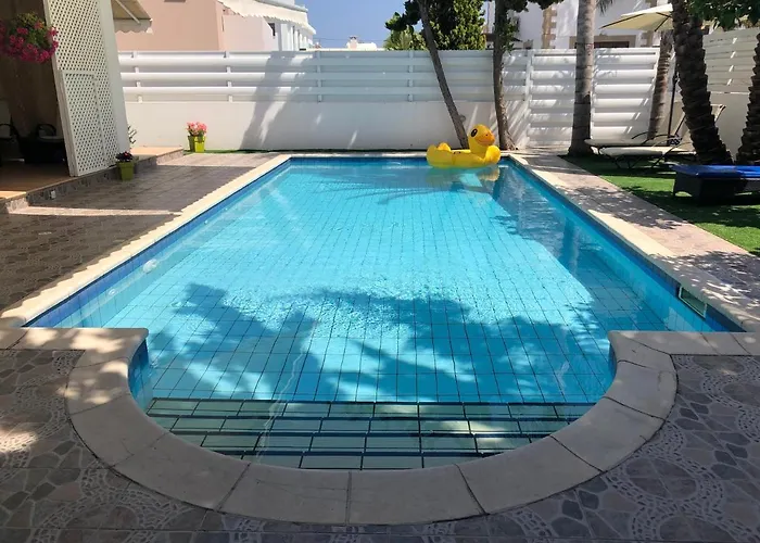 Vila Andy-350 M From The